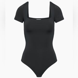 Aritzia Babaton Contour Squareneck Shortsleeve Bodysuit
